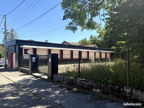 Vente pro (murs) | Local Industriel / Bâtiment | 439 m² | Arbent