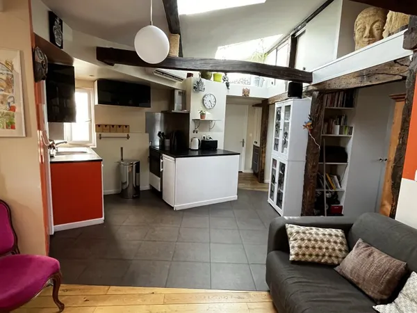 4 pièces, Paris 9ème (quartier Trinité-Chaptal) 72 m2 au sol