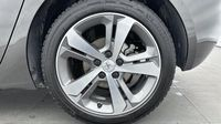 Peugeot 308 1.2 PureTech 130ch €6.c S&S Allure — photo 11