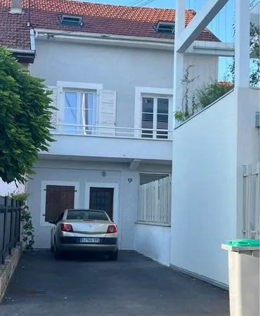 Ensemble immobilier - forte rentabilité