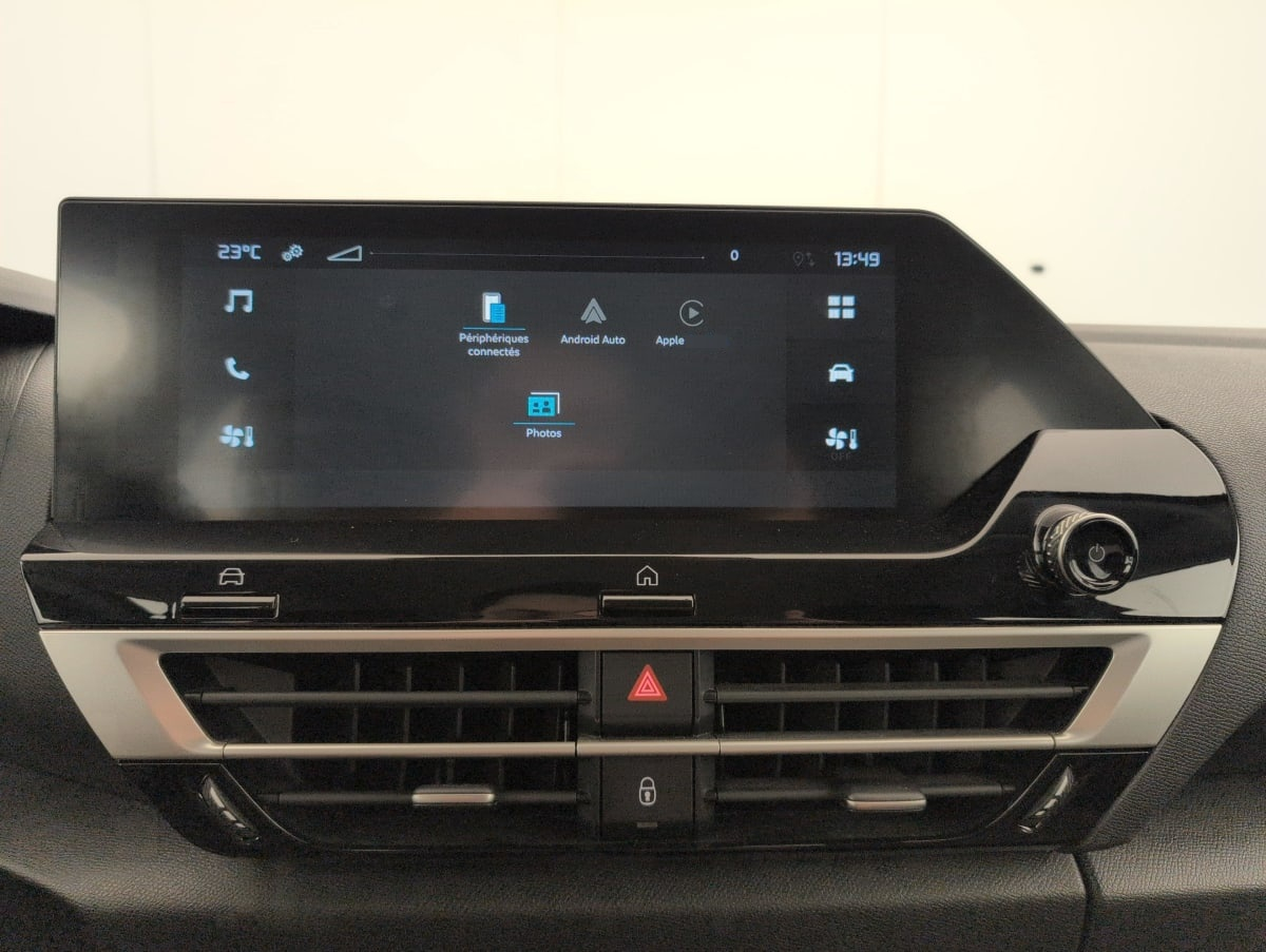 Citroën C4 — photo 16