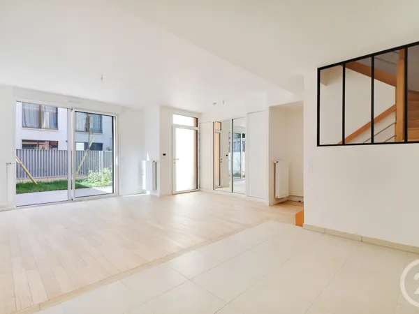Appartement 5 pièces 96 m²