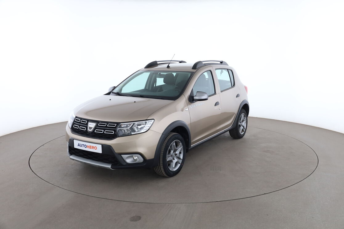 Dacia Sandero Stepway 1.5 dCi Blue — photo 1
