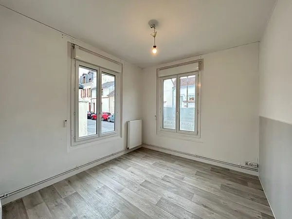 MAISON 3 PIECES 52 M² - REIMS CLAIRMARAIS