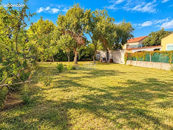 Terrain 529 m² SAINT VICTORET