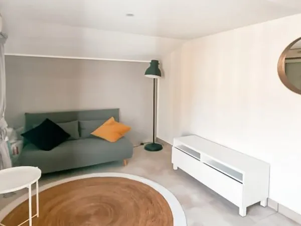 Studio 1 pièce 23 m²