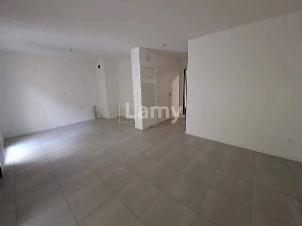 Studio 1 pièce 29 m²