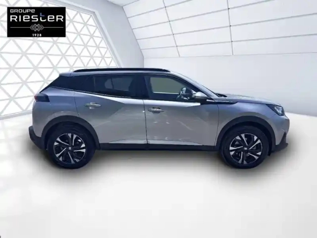 Peugeot 2008 electrique 136 ch — photo 4
