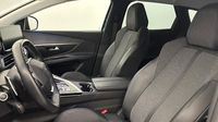 Peugeot 3008 HYBRID 225ch Allure Pack e-EAT8 — photo 12