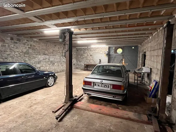 Dépôt, Garage, local 110m2