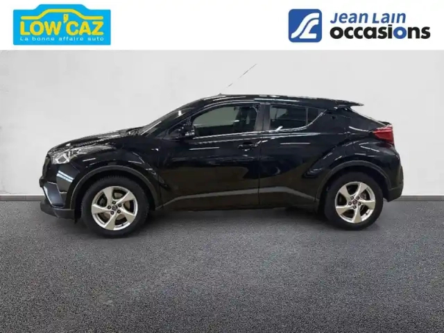 Toyota C-Hr 116ch turbo 2wd — photo 8