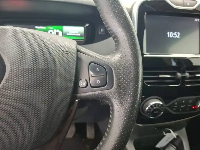 Renault Zoé zoe r90 — photo 28