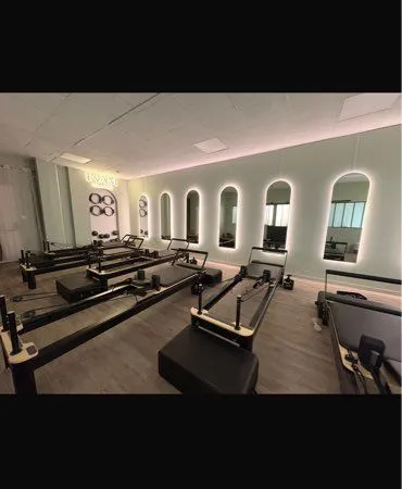 Studio pilates reformer