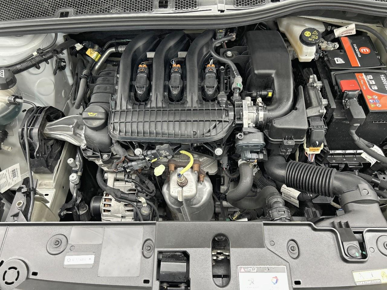 Peugeot 208 puretech 75 s&s bvm5 active business — photo 15