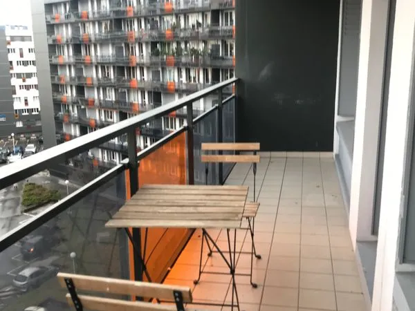 T1 bis hypercentre, lumineux avec balcon et parking en sous sol