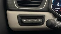 Renault Captur 1.6 E-Tech hybride 145ch Iconic — photo 27