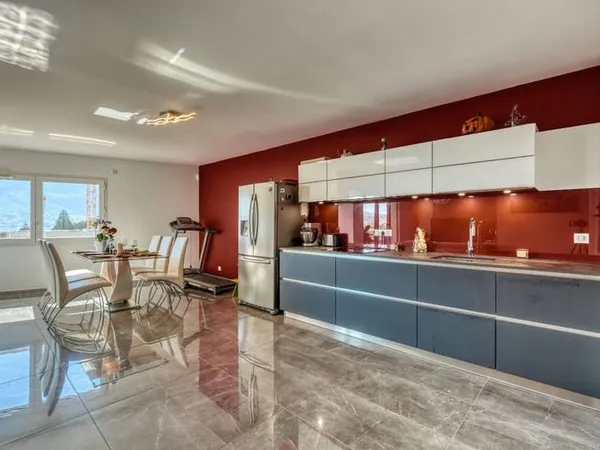 Appartement 3 pièces 80 m²