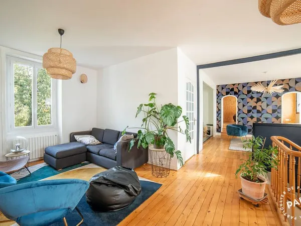 Maison 10 pièces 195 m²