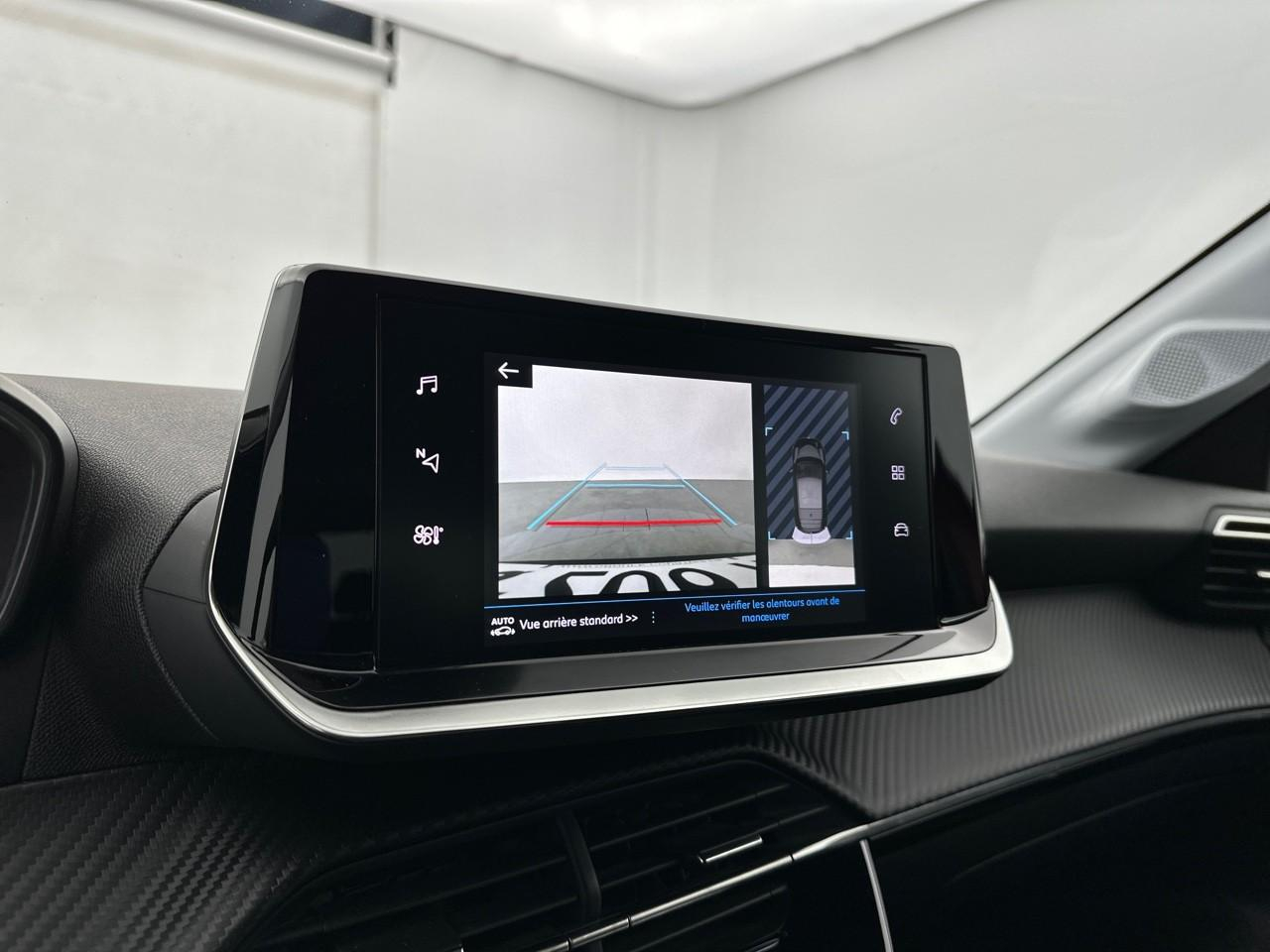 Peugeot 208 puretech 100 s&s bvm6 style — photo 25