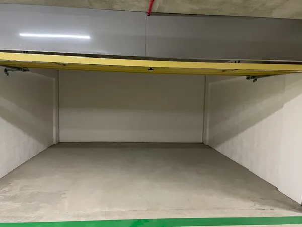 Grand Garage double 24m²