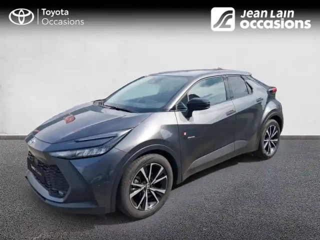 Toyota C-Hr hybride 140