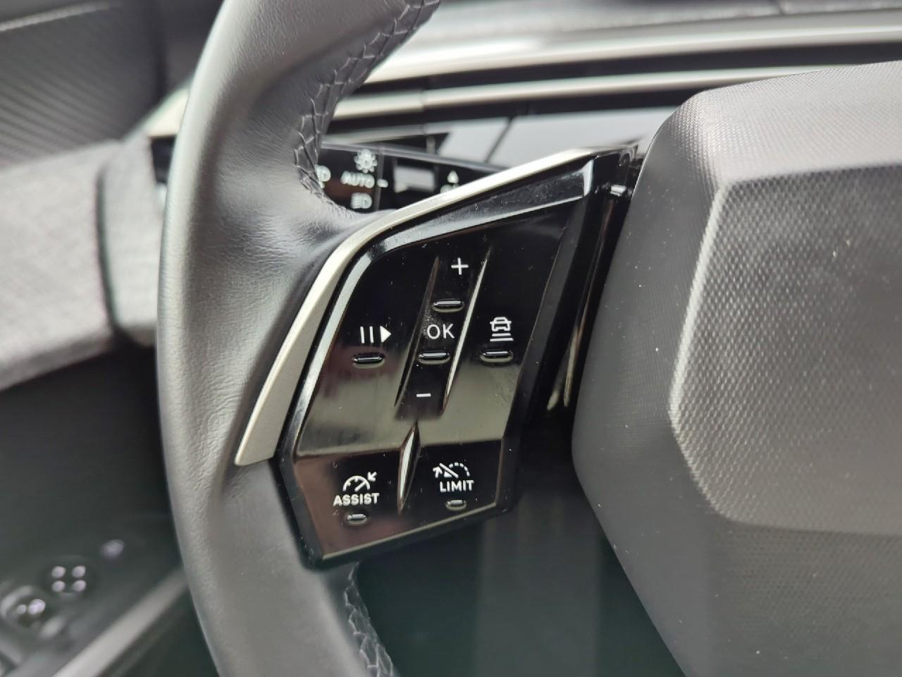 Peugeot 5008 hybrid 136 e-dcs6 allure — photo 19