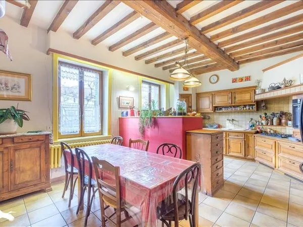 Maison 6 pièces 167 m²