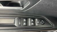 Peugeot 3008 2.0 BlueHDi 180ch GT S&S EAT6 — photo 10