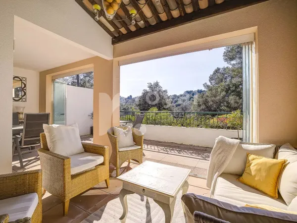 Villa rénovée dans un domaine fermé - Royal Mougins Golf