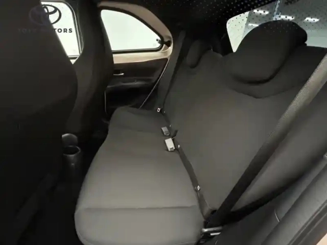 Toyota Aygo 1.0 vvt-i 72 design — photo 10
