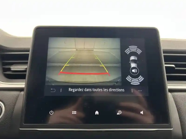 Renault Captur e-tech 145 - 21 — photo 12
