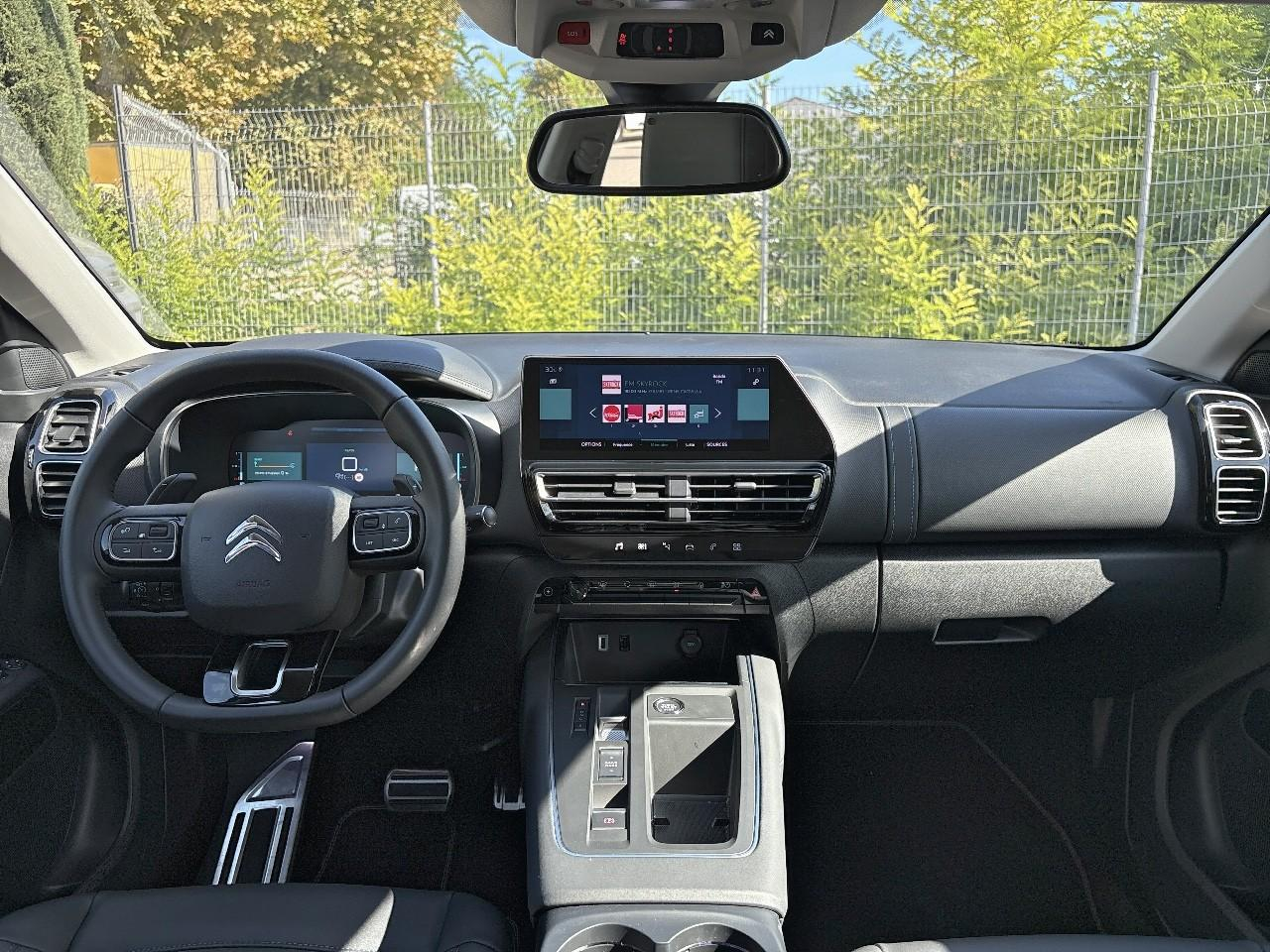 Citroën C5 Aircross hybrid rechargeable 225ch shine e-eat8 — photo 8