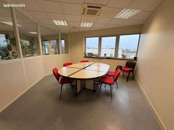 Bureaux 197 m²