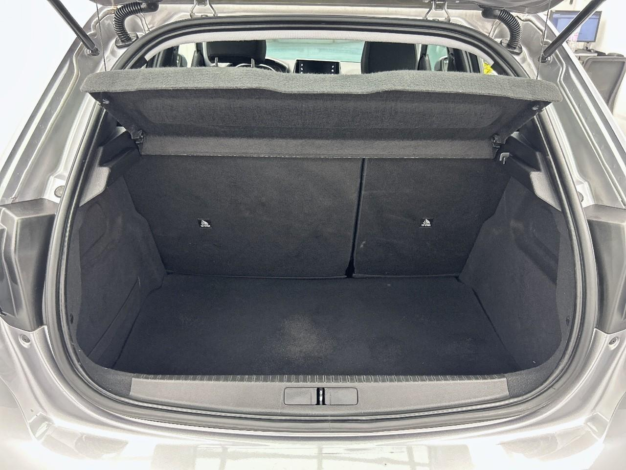 Peugeot 208 puretech 75 s&s bvm5 active business — photo 14