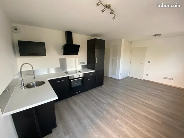 Quesnoy sur Deûle - Appartement T2 43m² + Parking Intérieur