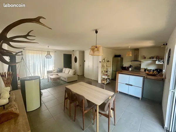 Maison 4 pièces de 85 m²