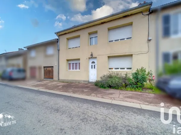 Maison 7 pièces 233 m²