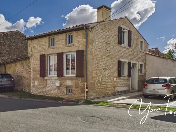MAISON EN PIERRE PROCHE CENTRE À AULNAY