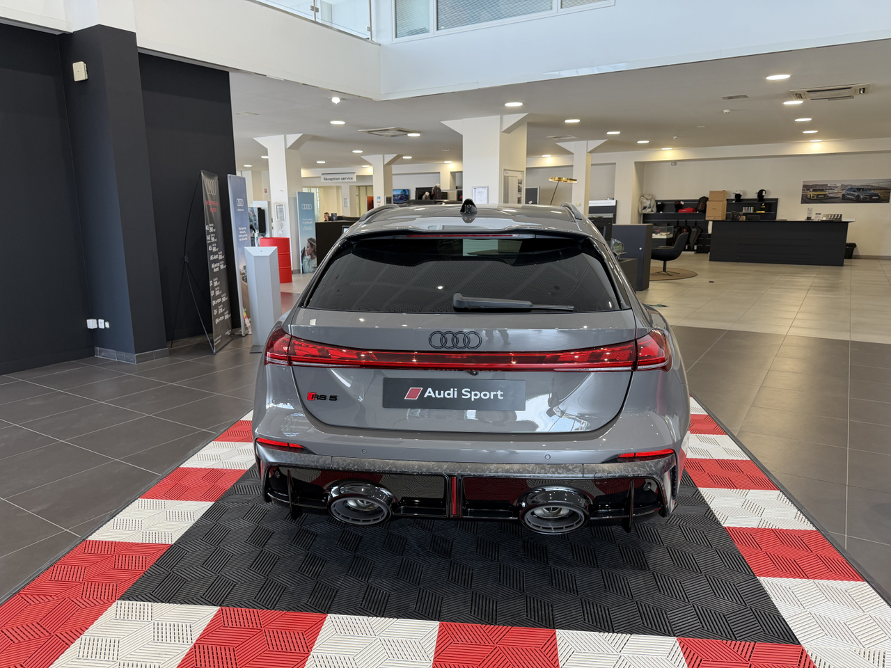 Audi RS5 Avant PHEV V6 2.9 quattro Tiptronic — photo 5