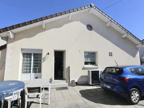 Maison de 98 m² avec panneaux solaires