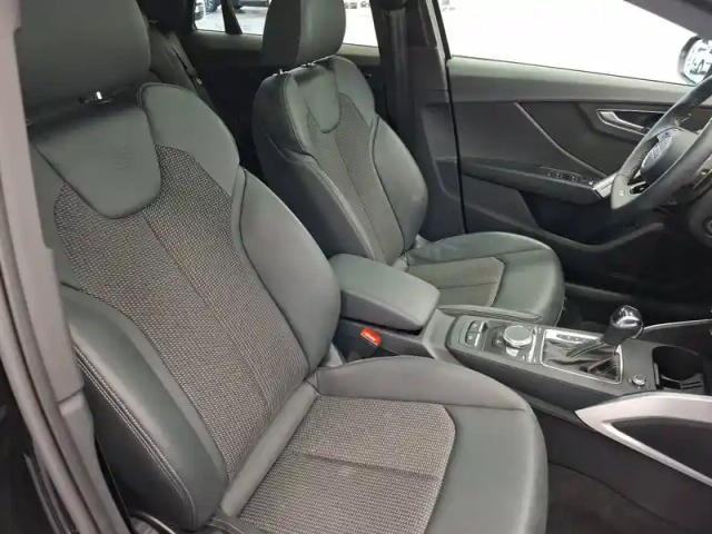 Audi Q2 35 tdi 150 s tronic 7 — photo 9