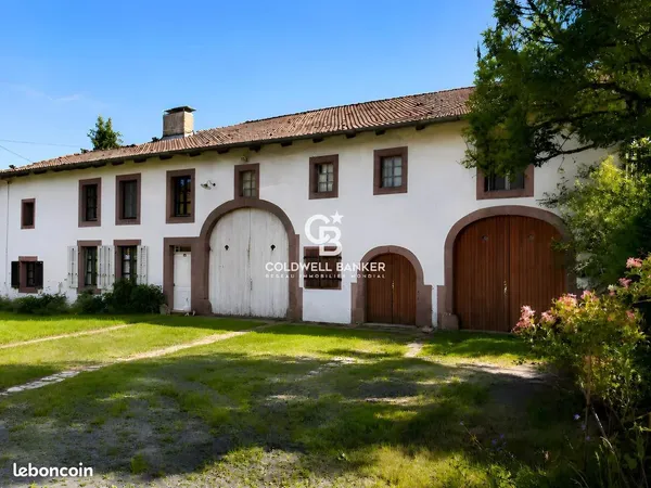 Propriété 9 pièces 249 m²