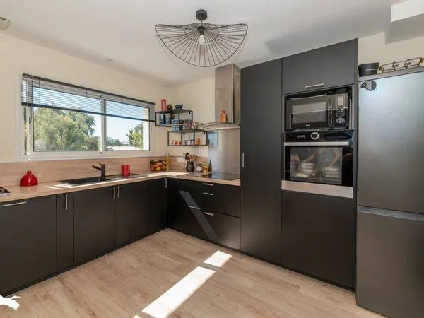 Maison 6 pièces 130 m²