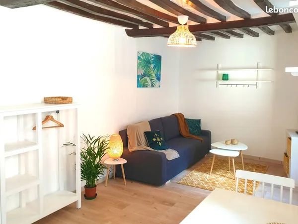 STUDIO à vendre - Place St Patrice
