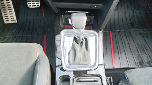 Kia ProCeed 1.4 T-GDi 140 DCT7 - GT Line Premium – 2019 – 112000 km – Essence – Boîte Automatique — photo 64