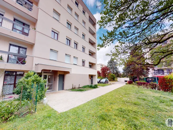 Appartement Echirolles 4 pièce(s) 88 m2