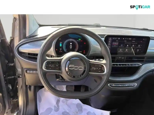 Fiat 500 e 118ch my23 — photo 12