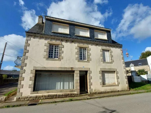 Maison 10 pièces 230 m²