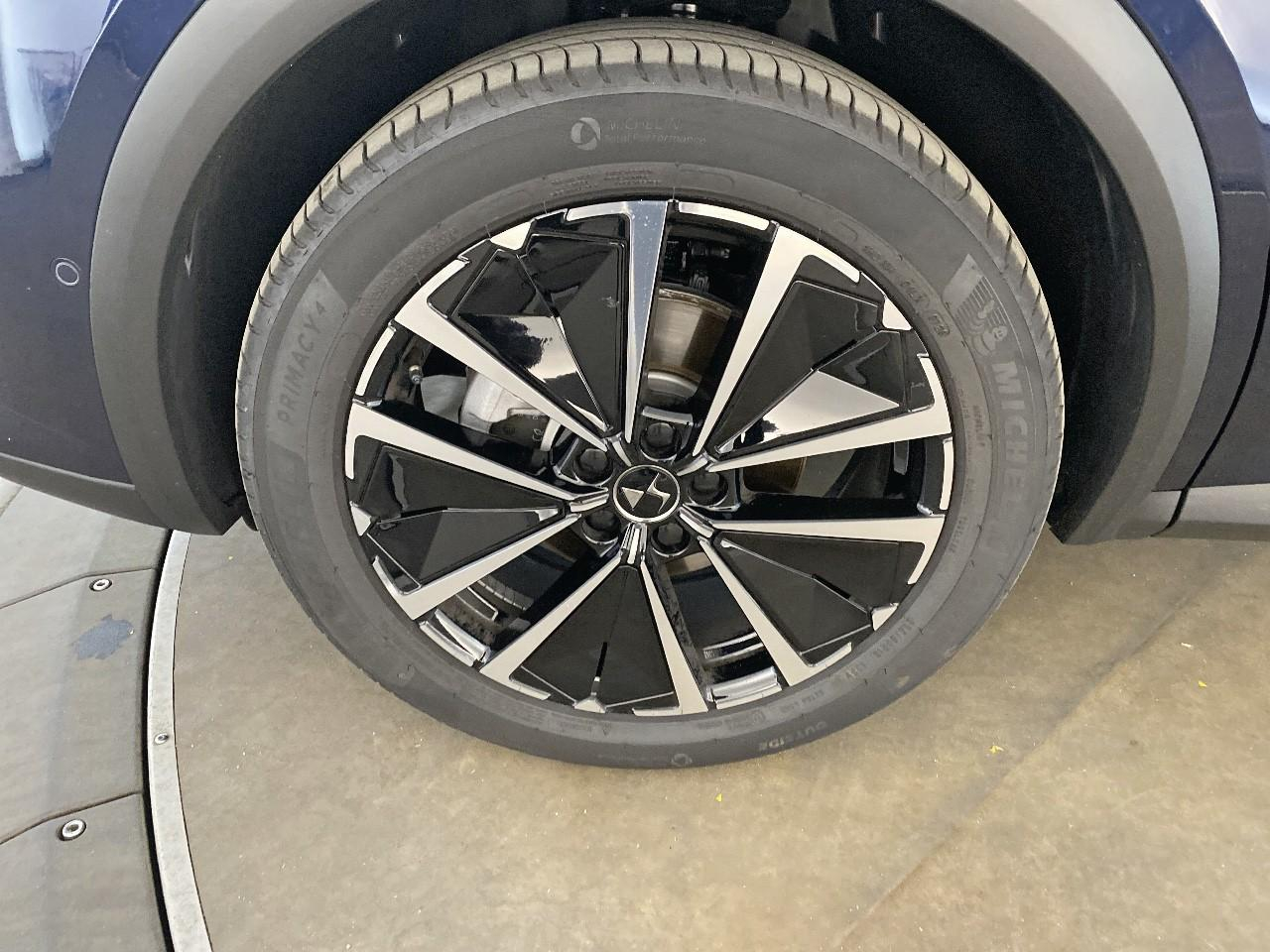 Ds Ds 7 crossback bluehdi 130 eat8 etoile — photo 11