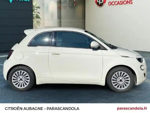 Fiat 500 e 95ch action — photo 4